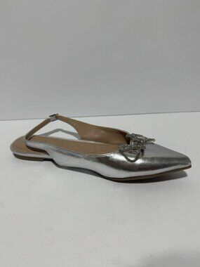 BCBGeneration Womens Kristin Flats Silver Size 7.5M